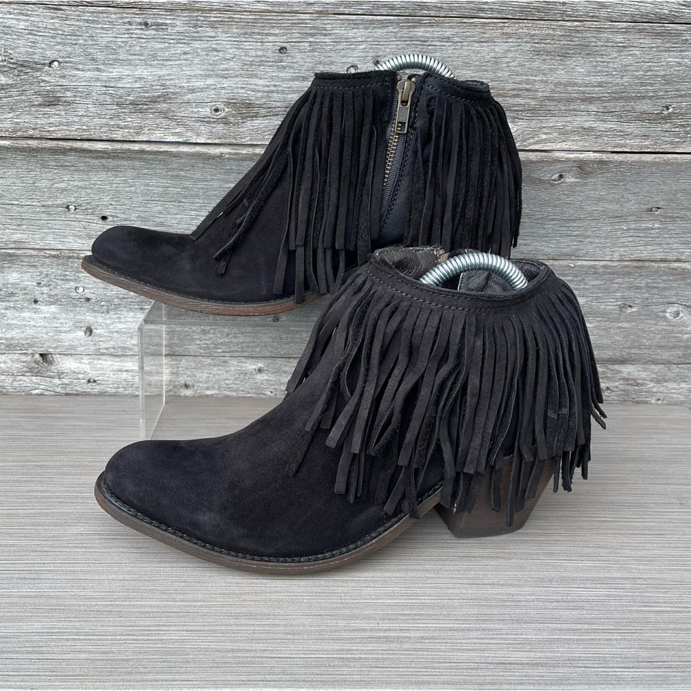 Independent Boots Company Fringe Suede Size 9